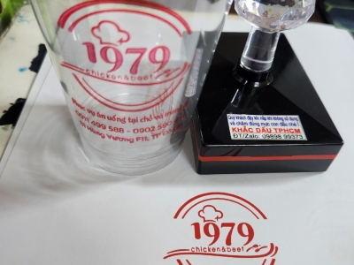 Chuyên dịch vụ làm con dấu giao nhanh trong ngày