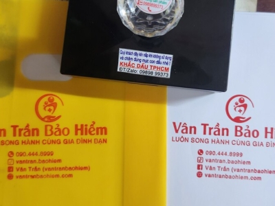 Khám phá ngay đơn vị cung cấp con dấu in bao nilong mực màu vàng tại TPHCM
