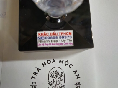 Đâu là địa chỉ chuyên khắc dấu in lên vải canvas, da lấy ngay TPHCM