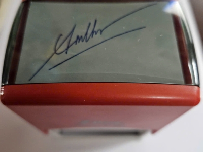 Tư vấn bạn đơn vị chuyên khắc con dấu giám đốc giá tốt