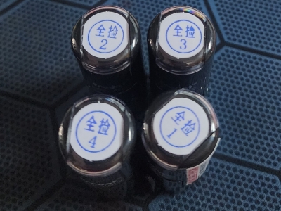 Khắc con dấu theo yêu cầu chuyên nghiệp với chất lượng mực in rõ nét