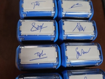 Khắc dấu chữ ký tên đẹp nét giá rẻ chất lượng không nên bỏ qua