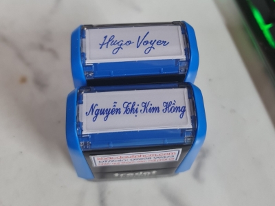 Khắc dấu tên chức vụ nhanh, đẹp, mực in sắc nét | Khắc dấu Lê Giang