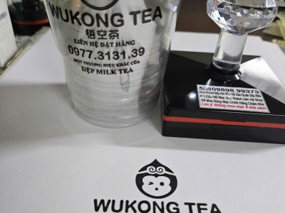 Khắc Dấu Flash Trên Ly Nhựa - Sắc Nét, Lấy Liền Tại TPHCM