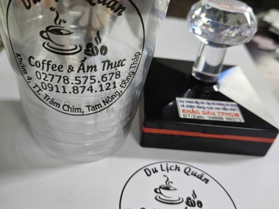 Giới thiệu đơn vị chuyên khắc mộc in ly trà sữa lấy ngay