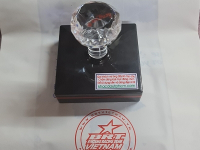 Làm mộc dấu đóng lên giấy decal bóng chuyên nghiệp - Giá tốt