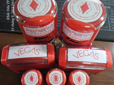 Cơ Sở Nhận Làm Con Dấu Doanh Nghiệp Uy Tín, Giá Cả Cạnh Tranh