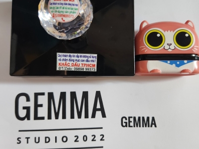 Giới thiệu bạn khắc dấu in lên túi vải