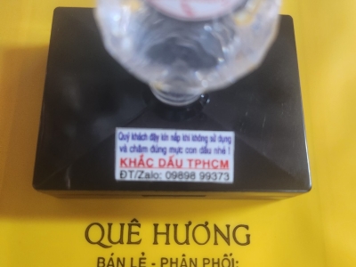 Khám phá công ty làm con dấu in hộp cơm nhanh chóng
