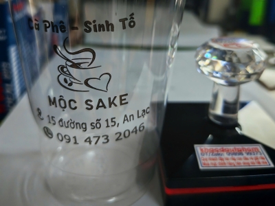 Con Dấu In Logo Lên Ly Nhựa - Khắc Nét, Lấy Liền TPHCM