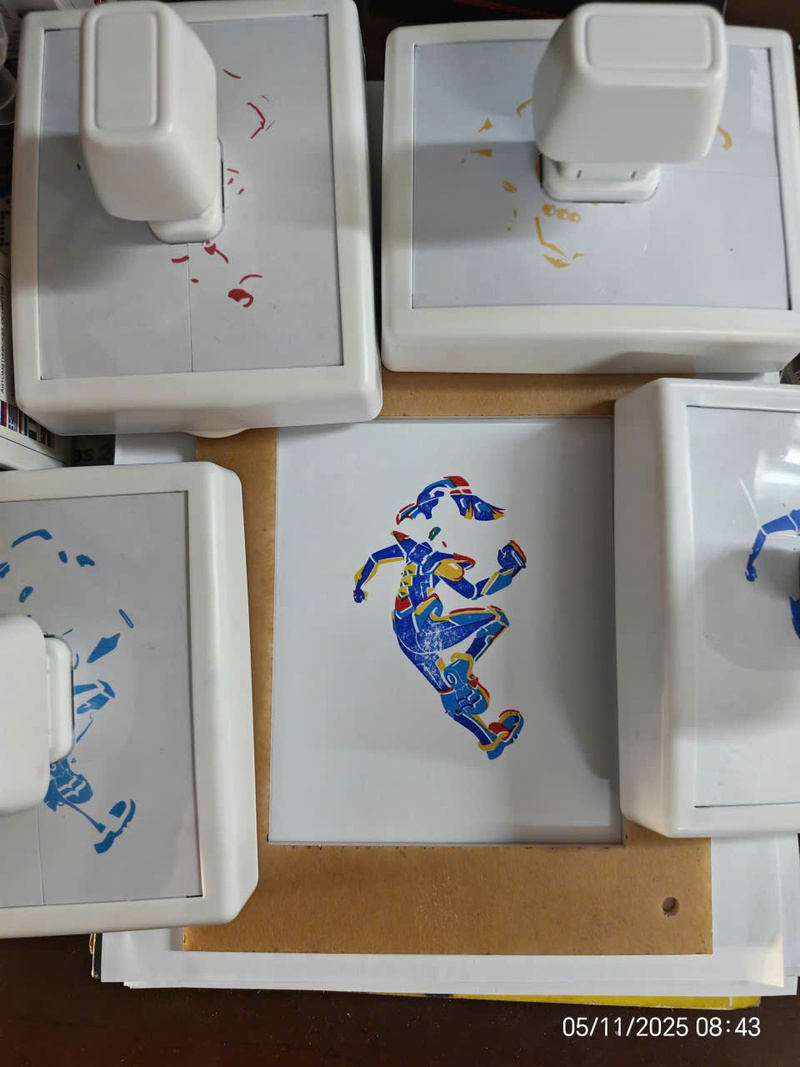 làm con dấu in trên ly