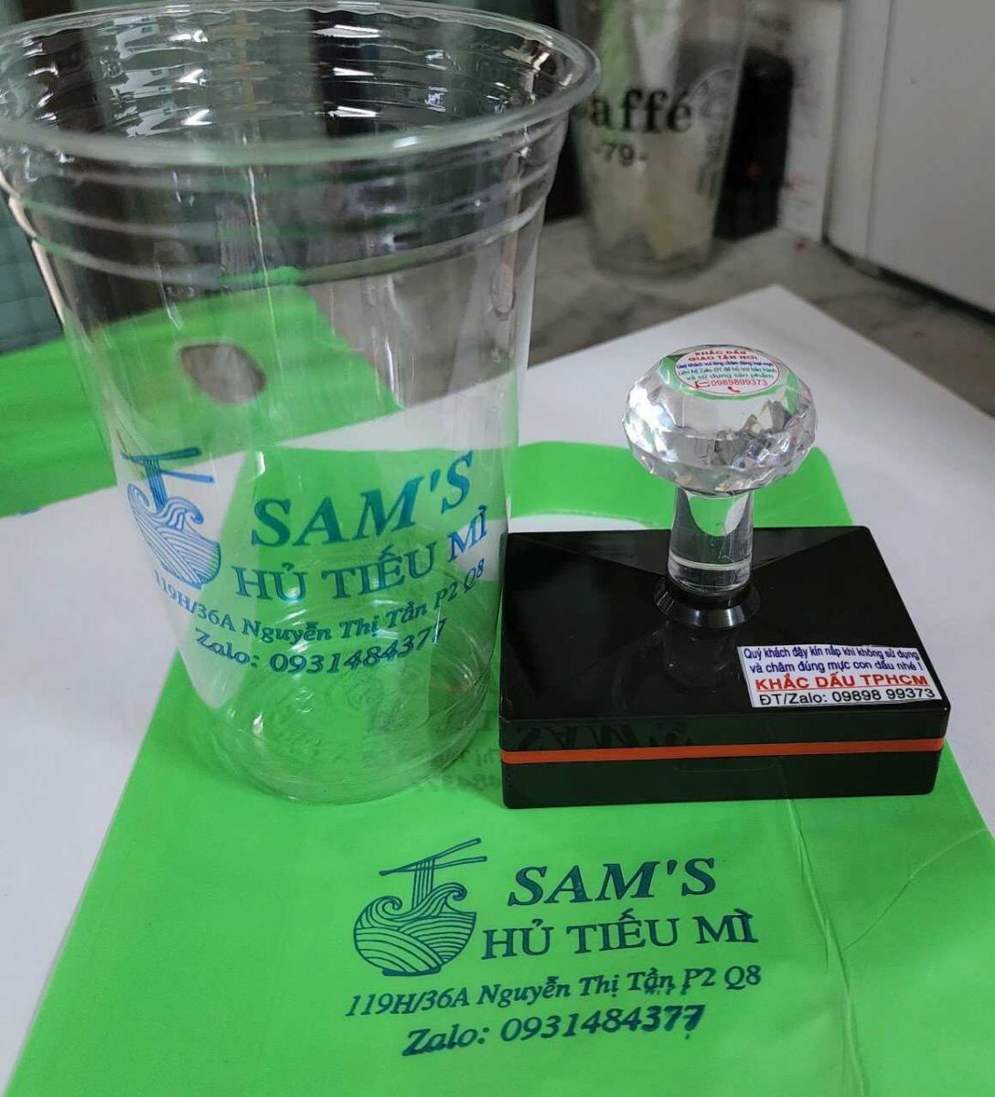 khac-dau-in-ly-cho-cong-ty