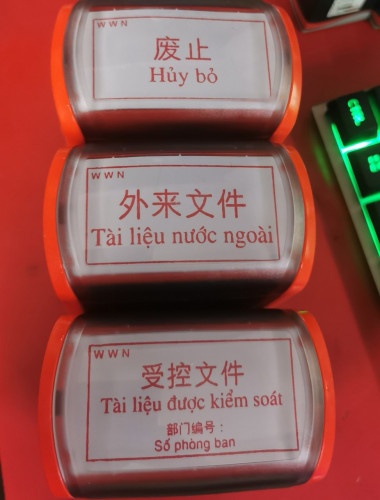 khắc con dấu phú nhuận