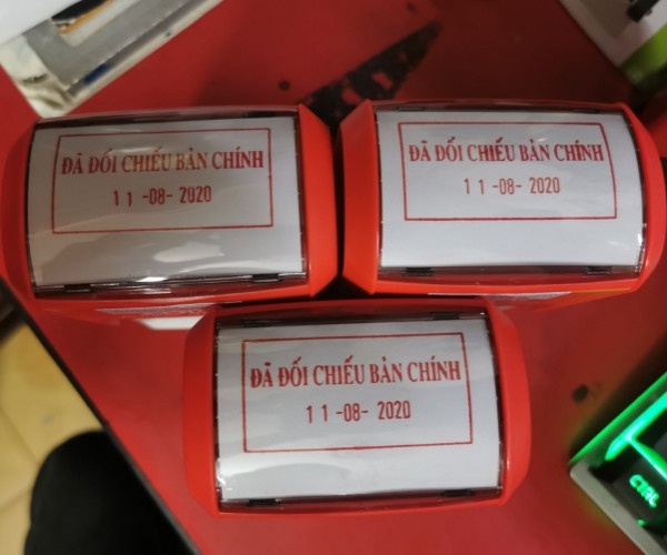 làm con dấu ngày tháng năm